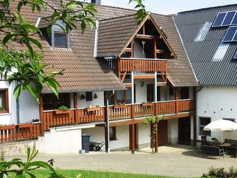 Lovely Holiday Home In Kerpen Naer Volacanic Eifel