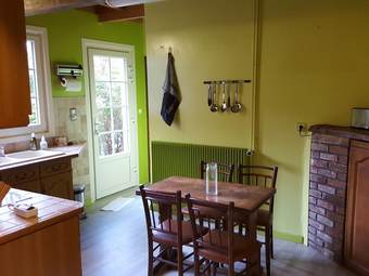 Detached House With A Very Large Garden At 30 Min. From The Bay