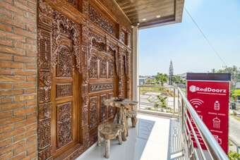Hotel Reddoorz Syariah Near Bandara Adisucipto Yogyakarta