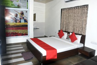 Hotel Gir Athiz Resort