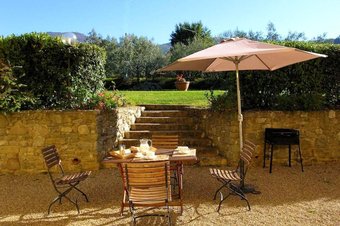 Villa Apartment With One Bedroom In Castelfranco Piandisc�, With Pool Access