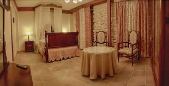 Agroturismo La Colegiata Restaurante - Casa Rural