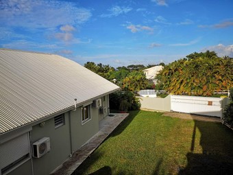 House With 2 Bedrooms In Sainte-rose, With Enclosed Garden And Wifi - 300 M From The Beach