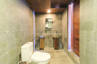 Hotel Waterside Inn Nusa Penida