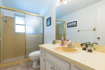 Nantucket Home, 2 Bedrooms, Private Pool, Fenced Yard, Sleeps 6