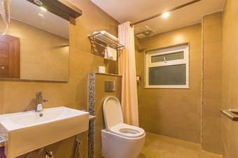 Himalayan Suite Hotel