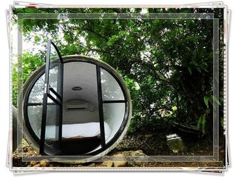 Hotel Time Capsule Retreat