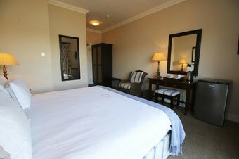 Hotel Kingfisher Lodge