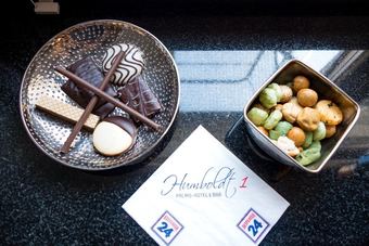 Bed & Breakfast Humboldt1 Palais-hotel & Bar