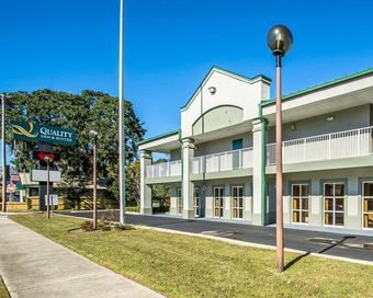 Hotel Quality Inn & Suites Near Panama City Beach