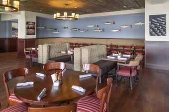 Hotel The Inn At Harbor Shores