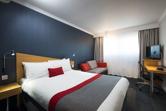 Hotel Holiday Inn Express Swansea - East