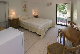 Hotel Hillcrest Guest House Cooktown