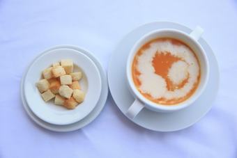 Hotel Ngwe Saung Yacht Club & Resort