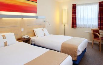 Hotel Holiday Inn Express Cardiff Airport