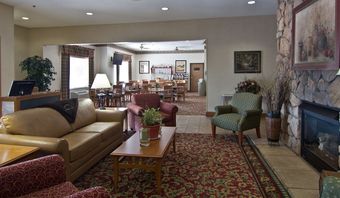 Hotel Coshocton Village Inn And Suites