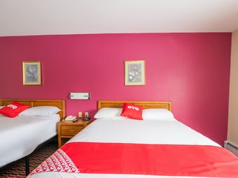 Oyo Hotel Chesaning Route 52 & Hwy 57