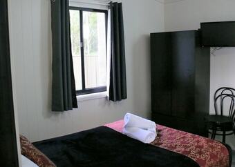 Cabana Lismore Lake Holiday Park