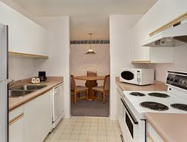 Hotel Super 8 West Kelowna