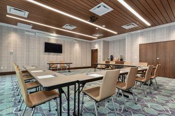 Hotel Holiday Inn Express & Suites Charlotte - Ballantyne