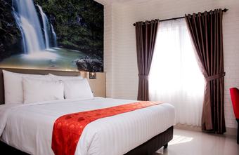 Premiere Hotel Tegal