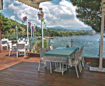 Hotel Serdivan Konak Otel Narli Tesisleri