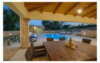 Four-bedroom Holiday Home In Garica