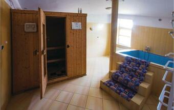 Three-bedroom Holiday Home In Postomino