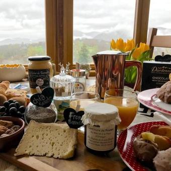 Bed & Breakfast Yourte Sobaka Remote Yurt In The Mountains