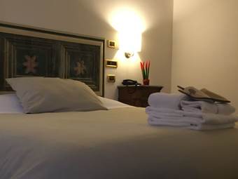 S. Martin Hotel