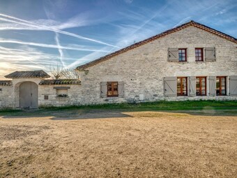 Blissful Holiday Home In Montpezat-de-quercy With Pool