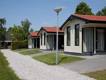 Well Furnished Mobile Home With Dishwasher, Near Water