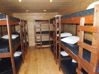 Albergue Girls Dorm #1 Near Little River Canyon