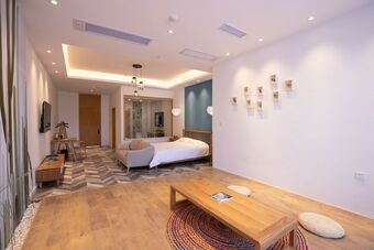 Hotel The Other Place Guilin Litopia