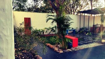Villa White Nirvana