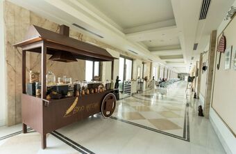 Ramada Plaza By Wyndham Lucknow Hotel And Convention Centre