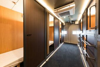 Cabana Frontier Inn Kashiwa Tanaka - Caters To Men