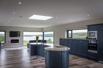 Baybridge House, Sky Road