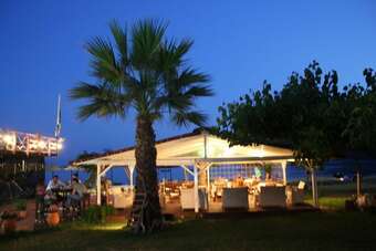Hotel Grand Nefeli