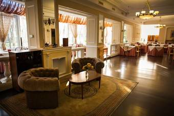 Evropeisky Hotel