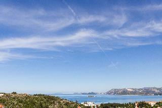 Hotel Apartments Carol