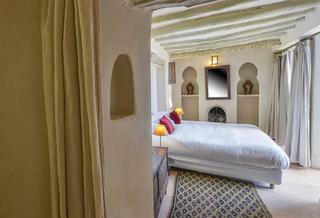 Hotel Caravanserai