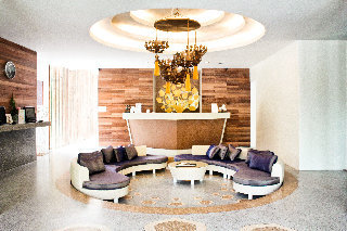 Hotel The Trees Club Resort