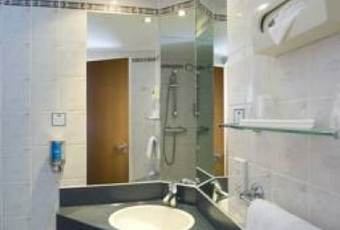 Hotel Express By Holiday Inn Greenwich