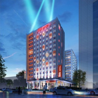 Hotel Ibis Saigon Airport