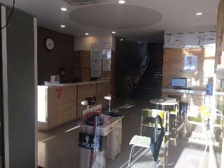 Hotel 7 Days Premiuma Hami Government