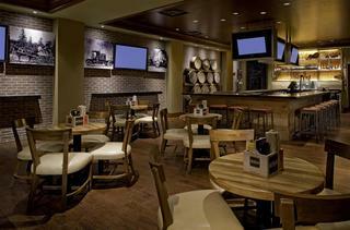 Drury Plaza Hotel At The Arch