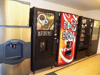 Amelia Extended Stay & Hotel