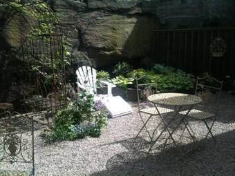 Ok�ns Bed & Breakfast