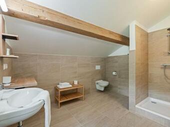 Beautiful, Very Spacious Holiday Home In The Hohe Tauern National Park In Carinthia